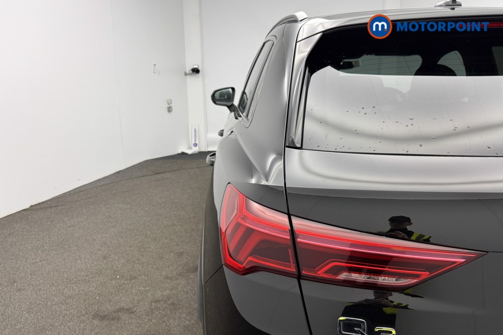 Audi Q3 Black Edition Automatic Diesel SUV - Stock Number (1589649) - 5th supplementary image