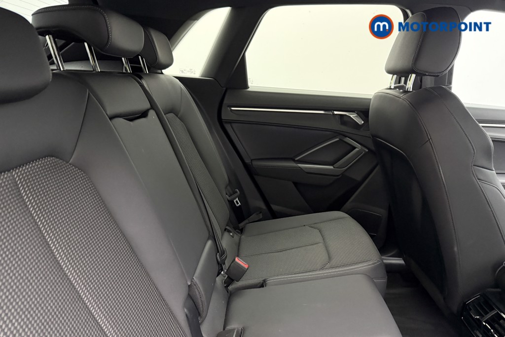 Audi Q3 Black Edition Automatic Diesel SUV - Stock Number (1589649) - 11th supplementary image