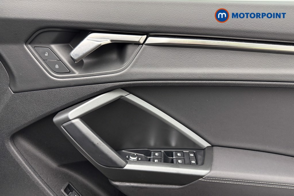 Audi Q3 Black Edition Automatic Diesel SUV - Stock Number (1589649) - 14th supplementary image