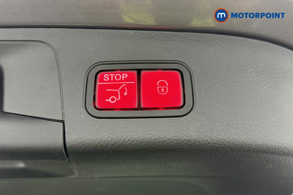 Mercedes-Benz EQA Amg Line Automatic Electric SUV - Stock Number (1589650) - 9th supplementary image