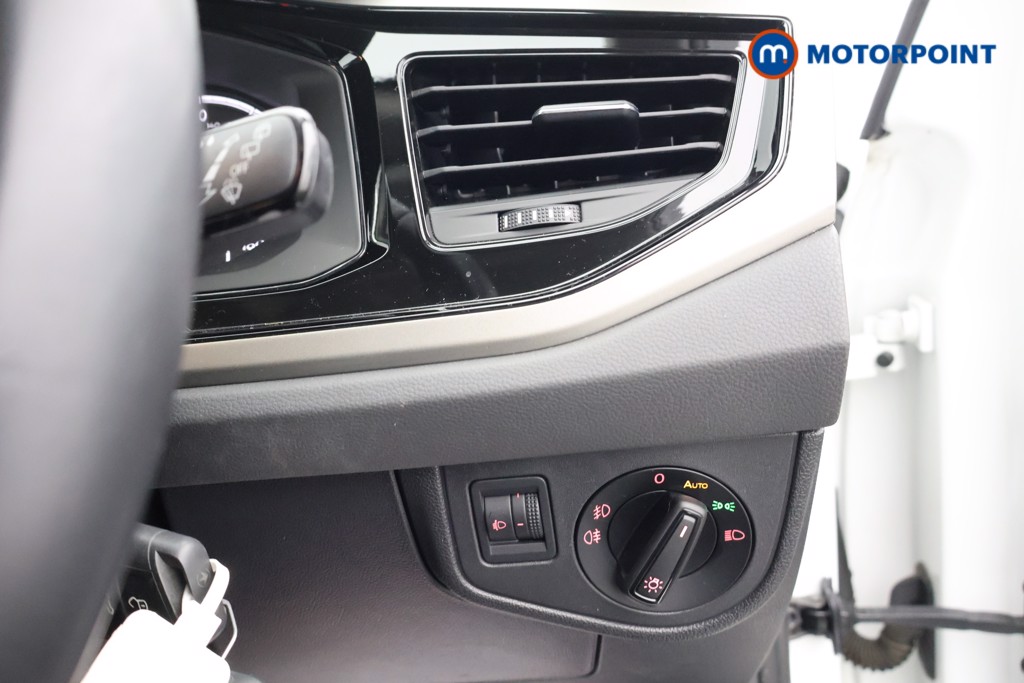 Volkswagen Polo Match Manual Petrol Hatchback - Stock Number (1589833) - 7th supplementary image