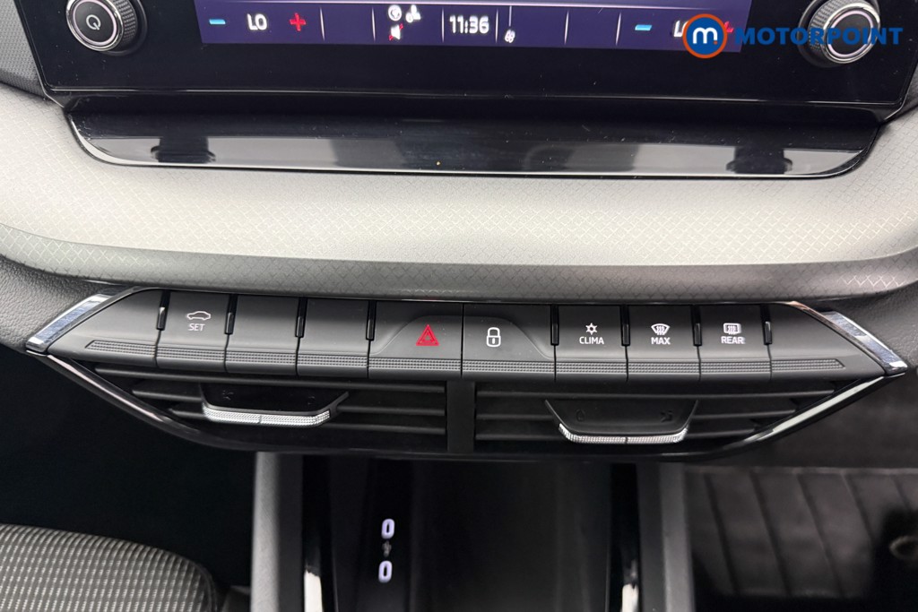 Skoda Octavia Se First Edition Manual Petrol Hatchback - Stock Number (1589886) - 12th supplementary image