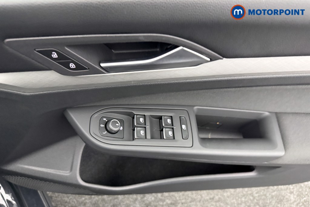 Volkswagen Golf Life Manual Petrol Hatchback - Stock Number (1589888) - 15th supplementary image