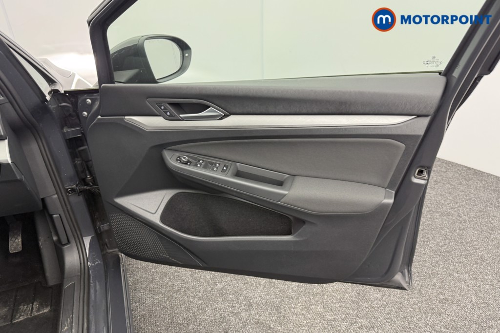 Volkswagen Golf Life Manual Petrol Hatchback - Stock Number (1589888) - 16th supplementary image