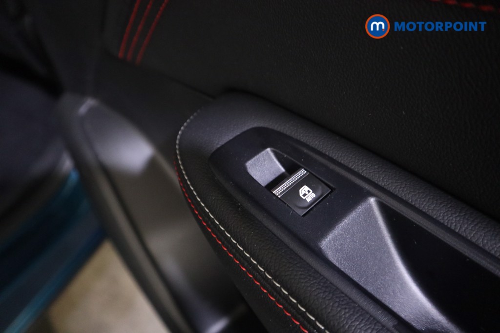 Renault Arkana R.S. Line Automatic Petrol-Electric Hybrid SUV - Stock Number (1590015) - 21st supplementary image