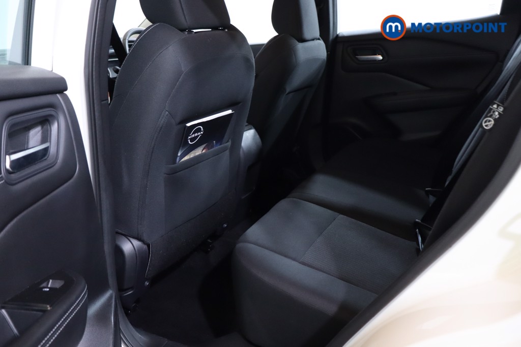 Nissan Qashqai Acenta Premium Manual Petrol SUV - Stock Number (1590020) - 12th supplementary image