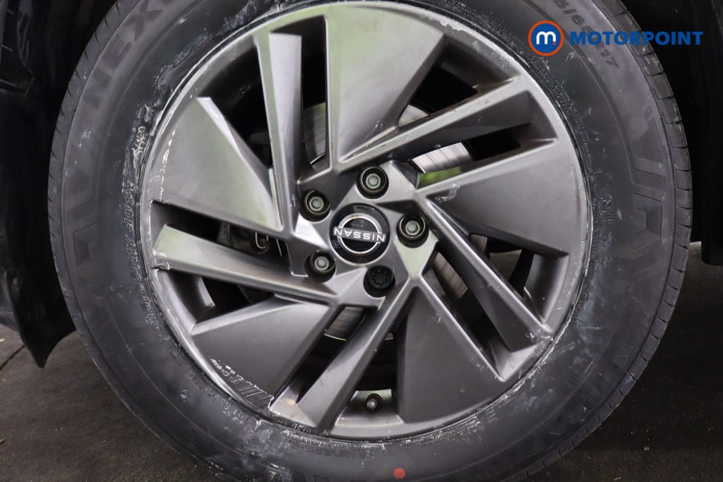 Nissan Qashqai Acenta Premium Manual Petrol SUV - Stock Number (1590020) - 17th supplementary image