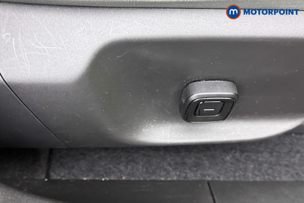 Volvo Ex30 Ultra Automatic Electric SUV - Stock Number (1590025) - 14th supplementary image