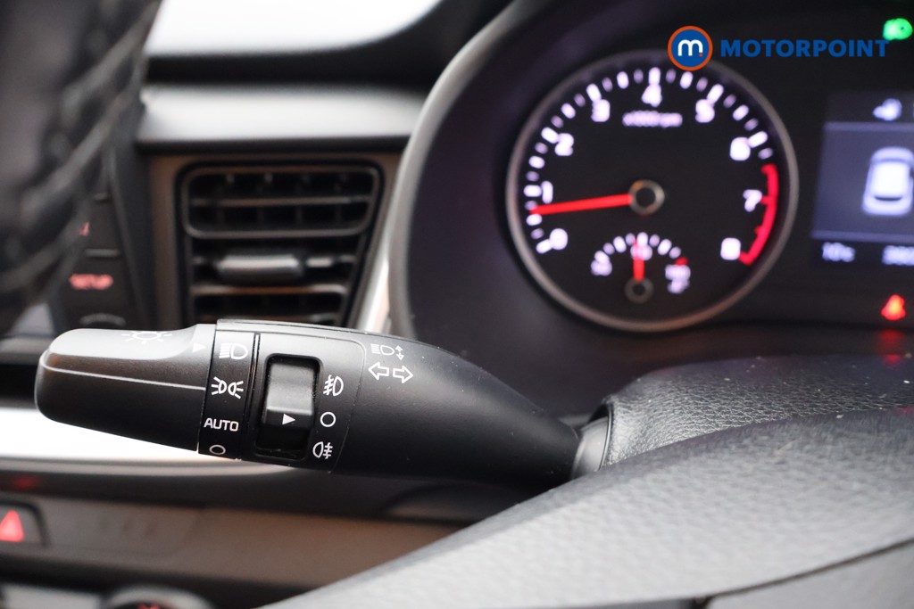 KIA Stonic 2 Manual Petrol SUV - Stock Number (1590148) - 5th supplementary image