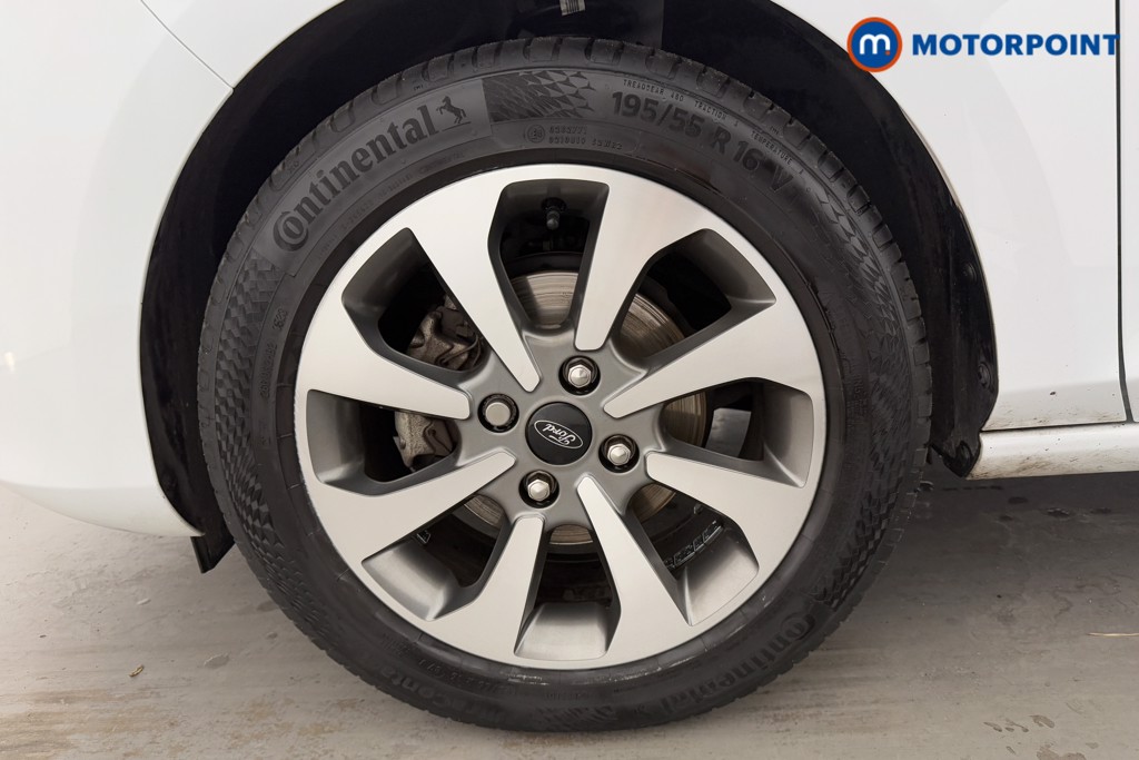 Ford Fiesta Trend Manual Petrol Hatchback - Stock Number (1590166) - 32nd supplementary image