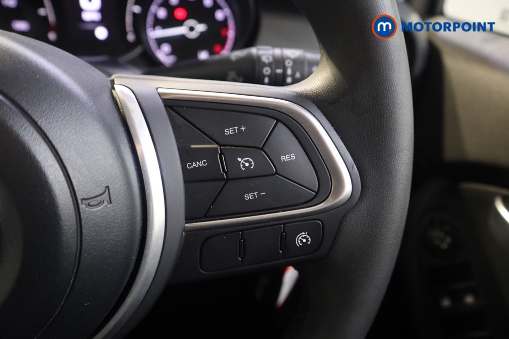 Fiat 500X Cross Manual Petrol SUV - Stock Number (1590220) - 4th supplementary image