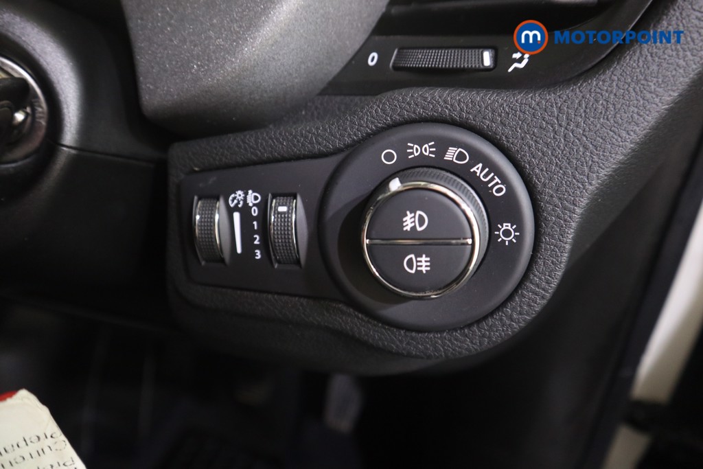 Fiat 500X Cross Manual Petrol SUV - Stock Number (1590220) - 11th supplementary image