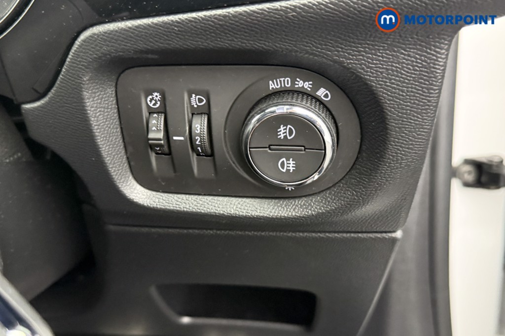 Vauxhall Corsa GS Manual Petrol Hatchback - Stock Number (1590247) - 14th supplementary image