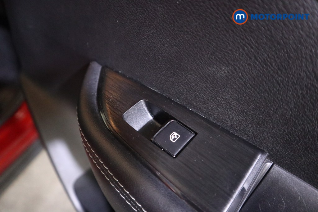 Nissan Qashqai N-Connecta Automatic Petrol SUV - Stock Number (1590341) - 18th supplementary image