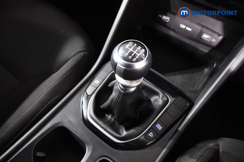 Hyundai Tucson Se Connect Manual Petrol SUV - Stock Number (1590363) - 14th supplementary image