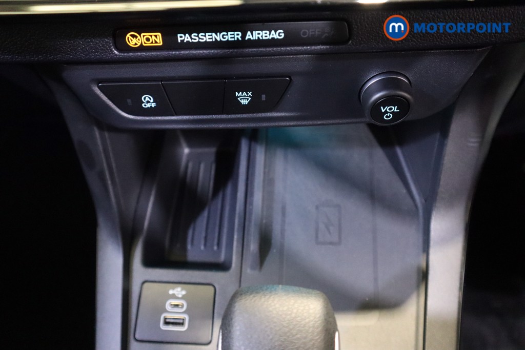 Ford Puma St-Line X Automatic Petrol SUV - Stock Number (1590469) - 21st supplementary image