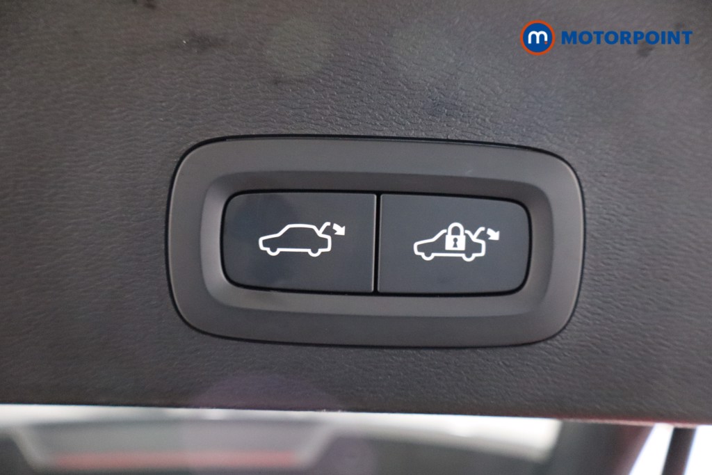 Volvo Xc40 Ultimate Automatic Petrol SUV - Stock Number (1590480) - 36th supplementary image