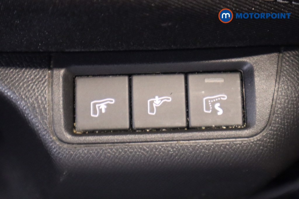 Vauxhall Corsa Ultimate Automatic Petrol Hatchback - Stock Number (1590498) - 17th supplementary image