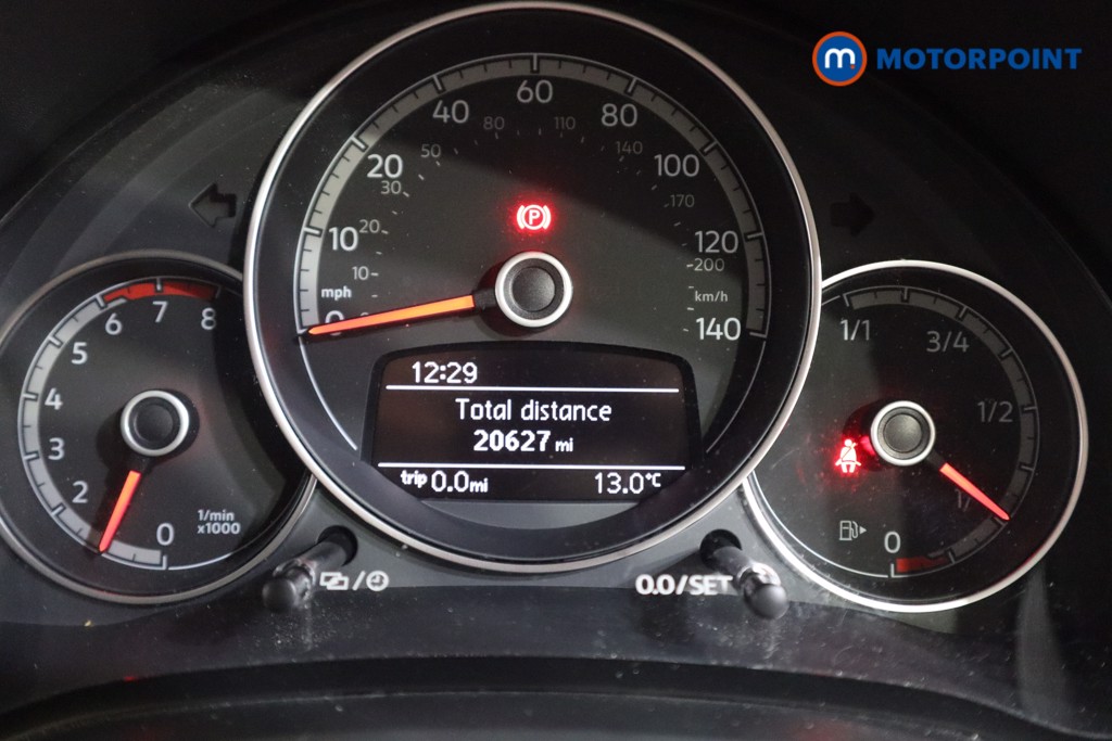 Volkswagen UP Black Edition Manual Petrol Hatchback - Stock Number (1590803) - 3rd supplementary image