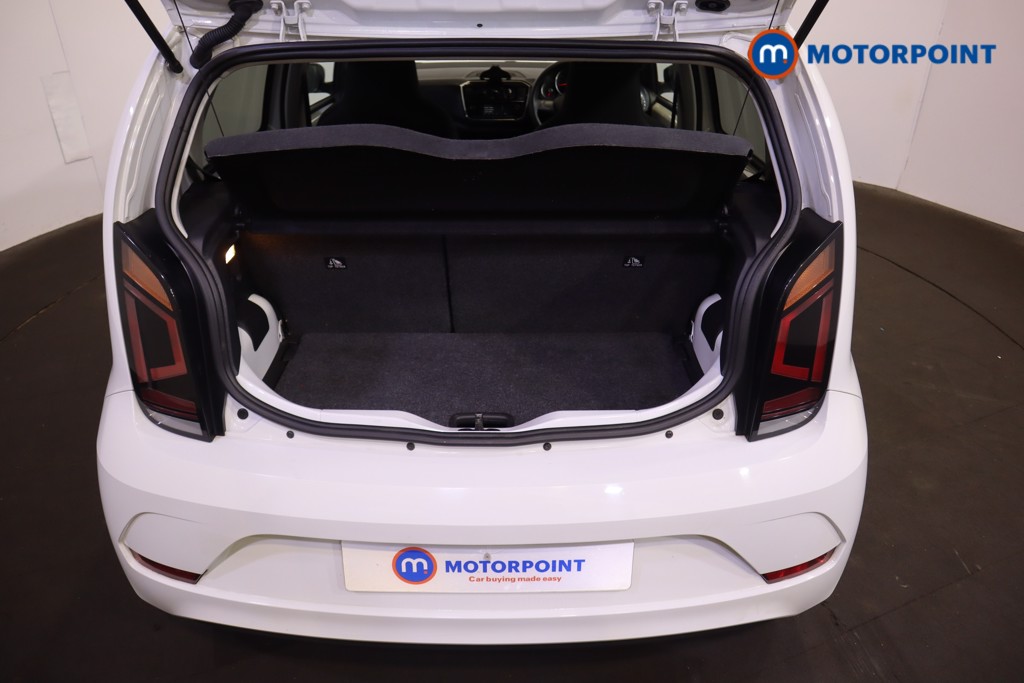 Volkswagen UP Black Edition Manual Petrol Hatchback - Stock Number (1590803) - 8th supplementary image
