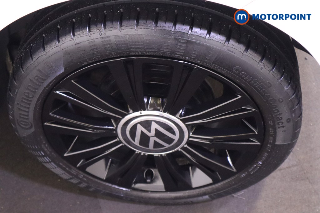 Volkswagen UP Black Edition Manual Petrol Hatchback - Stock Number (1590803) - 9th supplementary image