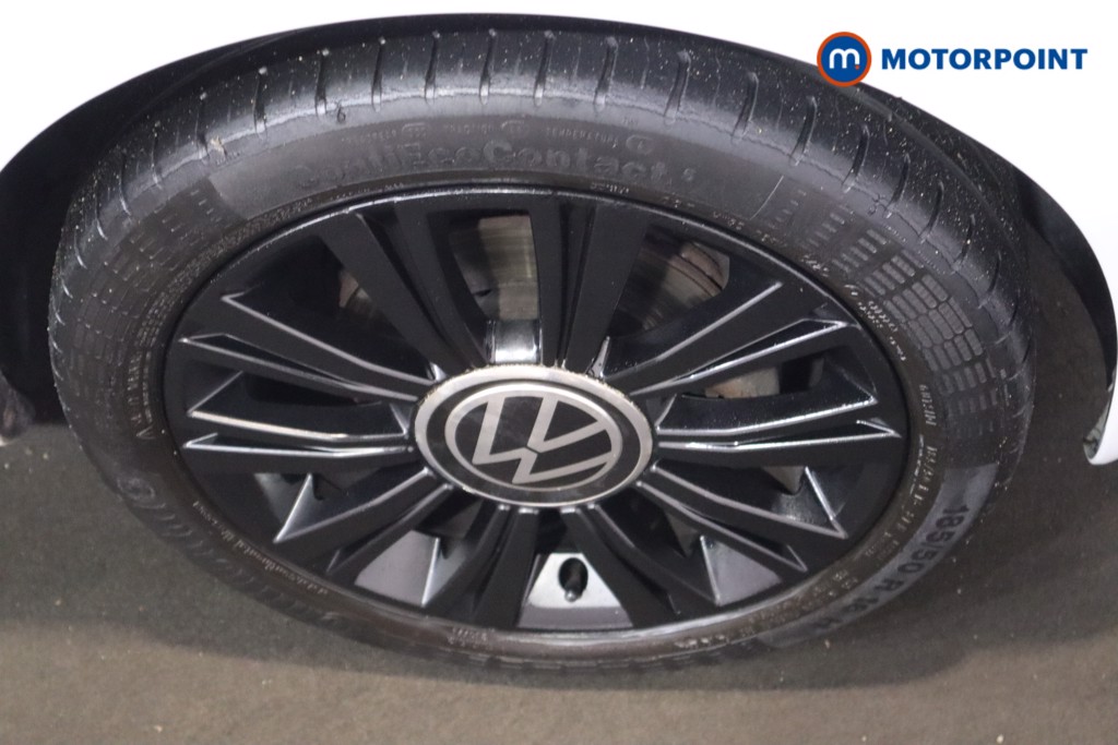 Volkswagen UP Black Edition Manual Petrol Hatchback - Stock Number (1590803) - 11th supplementary image