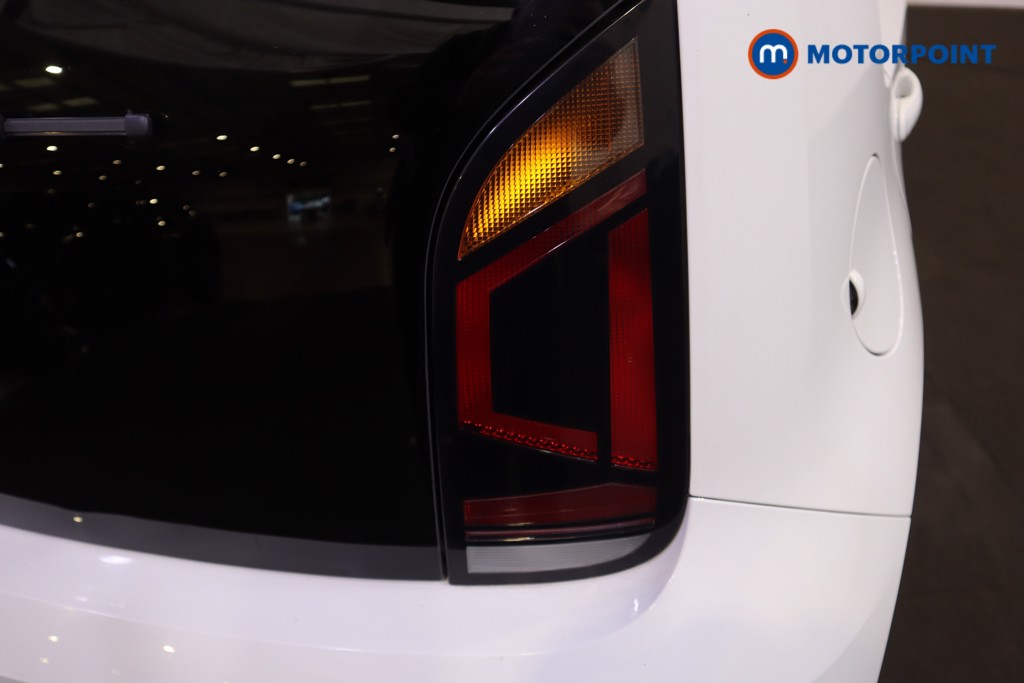 Volkswagen UP Black Edition Manual Petrol Hatchback - Stock Number (1590803) - 25th supplementary image