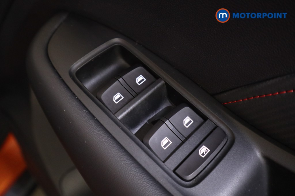 Mg Motor Uk ZS Exclusive Manual Petrol SUV - Stock Number (1590887) - 13th supplementary image