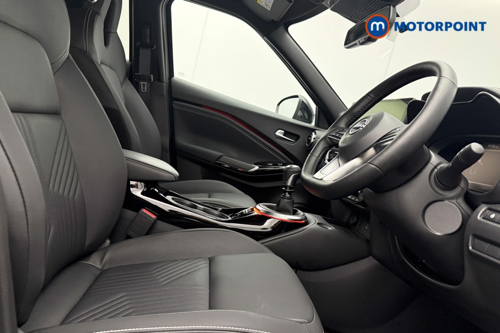 Nissan Juke Tekna Manual Petrol SUV - Stock Number (1591058) - 8th supplementary image