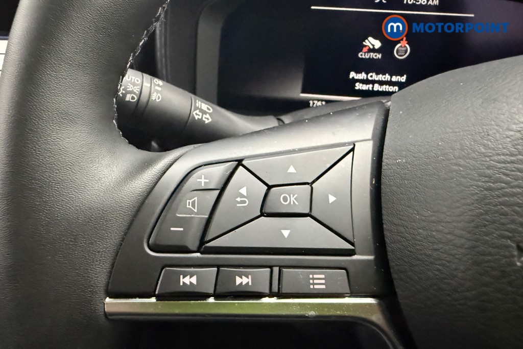 Nissan Juke Tekna Manual Petrol SUV - Stock Number (1591058) - 14th supplementary image