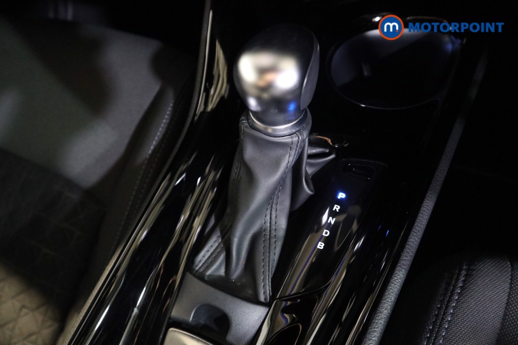 Toyota C-Hr Design Automatic Petrol-Electric Hybrid SUV - Stock Number (1591075) - 9th supplementary image