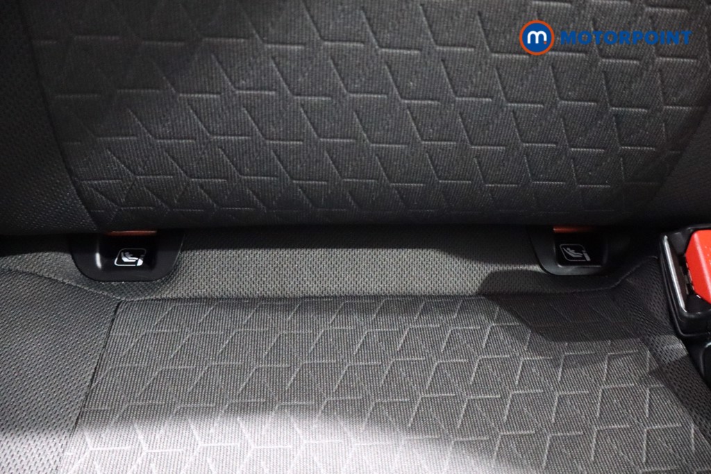 Suzuki Swift Motion Manual Petrol Hatchback - Stock Number (1591150) - 26th supplementary image