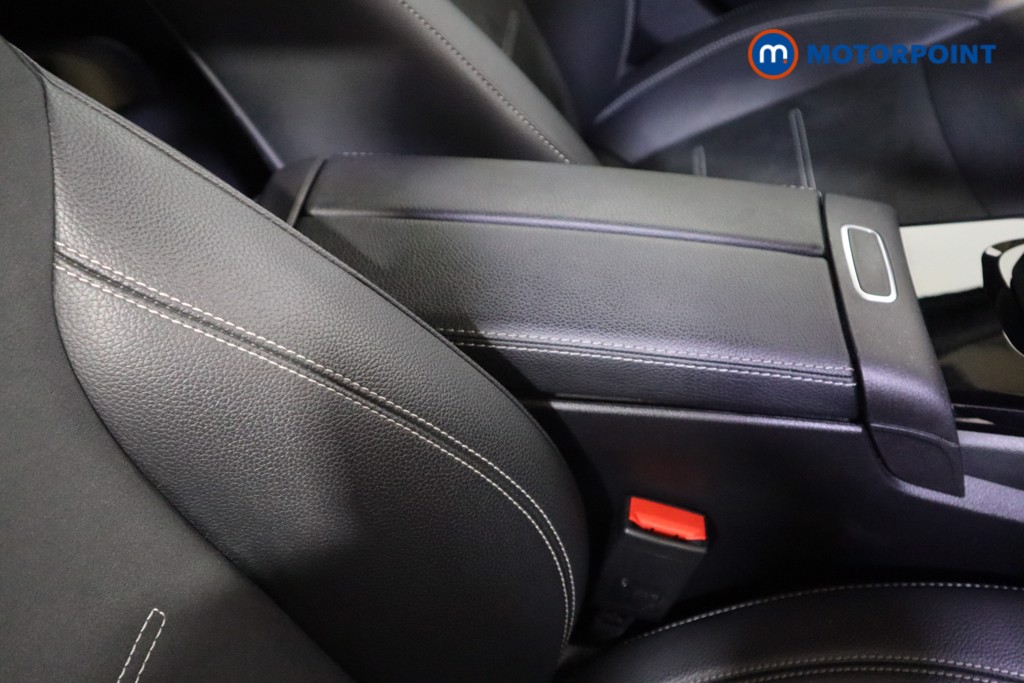 Mercedes-Benz A Class Amg Line Premium Edition Automatic Petrol Plug-In Hybrid Saloon - Stock Number (1591266) - 28th supplementary image