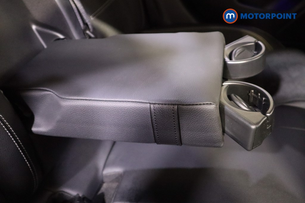 Mercedes-Benz A Class Amg Line Premium Edition Automatic Petrol Plug-In Hybrid Saloon - Stock Number (1591266) - 30th supplementary image