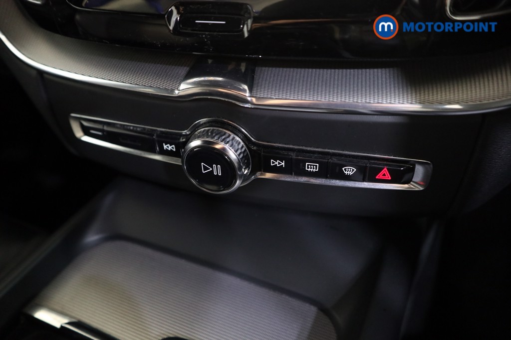 Volvo Xc60 R Design Automatic Diesel SUV - Stock Number (1591274) - 7th supplementary image