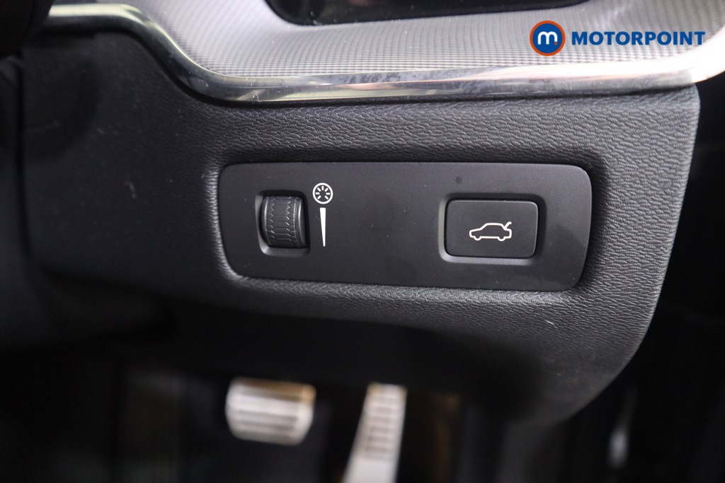 Volvo Xc60 R Design Automatic Diesel SUV - Stock Number (1591274) - 10th supplementary image