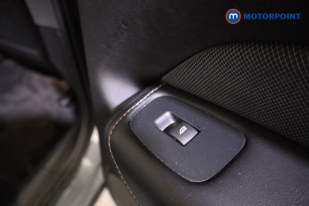 Volvo Xc60 R Design Automatic Diesel SUV - Stock Number (1591274) - 18th supplementary image