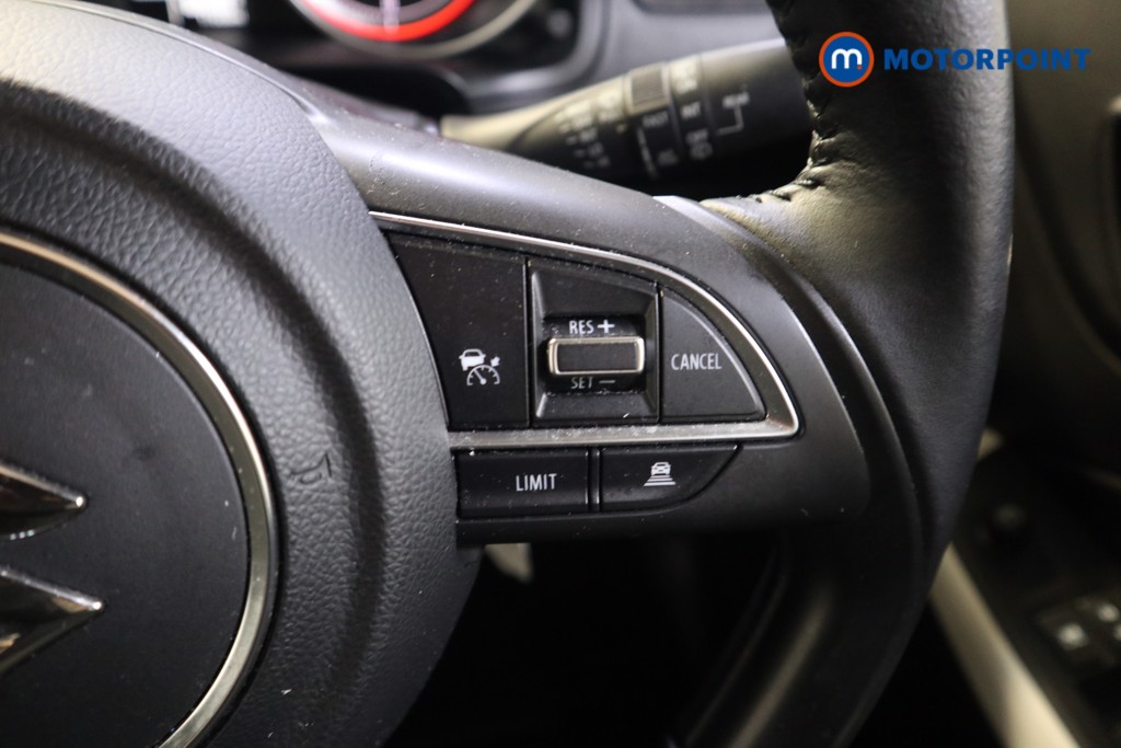 Suzuki Swift Sz-L Manual Petrol Hatchback - Stock Number (1591324) - 4th supplementary image