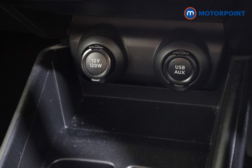 Suzuki Swift Sz-L Manual Petrol Hatchback - Stock Number (1591324) - 8th supplementary image
