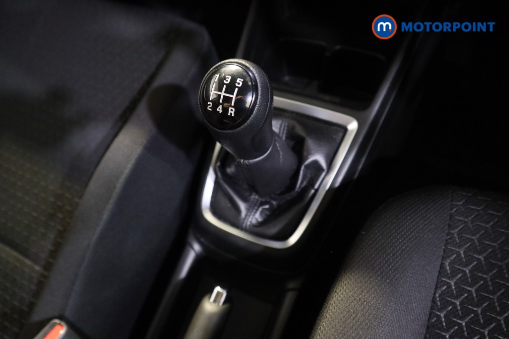 Suzuki Swift Sz-L Manual Petrol Hatchback - Stock Number (1591324) - 9th supplementary image