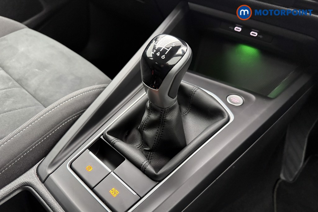 Volkswagen Golf Style Manual Petrol Hatchback - Stock Number (1591467) - 17th supplementary image