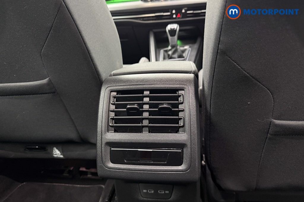 Volkswagen Golf Style Manual Petrol Hatchback - Stock Number (1591467) - 26th supplementary image