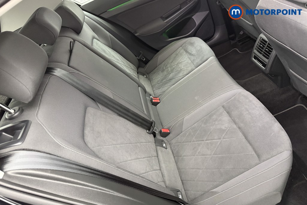 Volkswagen Golf Style Manual Petrol Hatchback - Stock Number (1591467) - 28th supplementary image