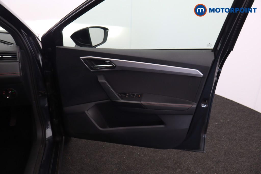 Seat Arona FR Manual Petrol SUV - Stock Number (1591528) - 12th supplementary image