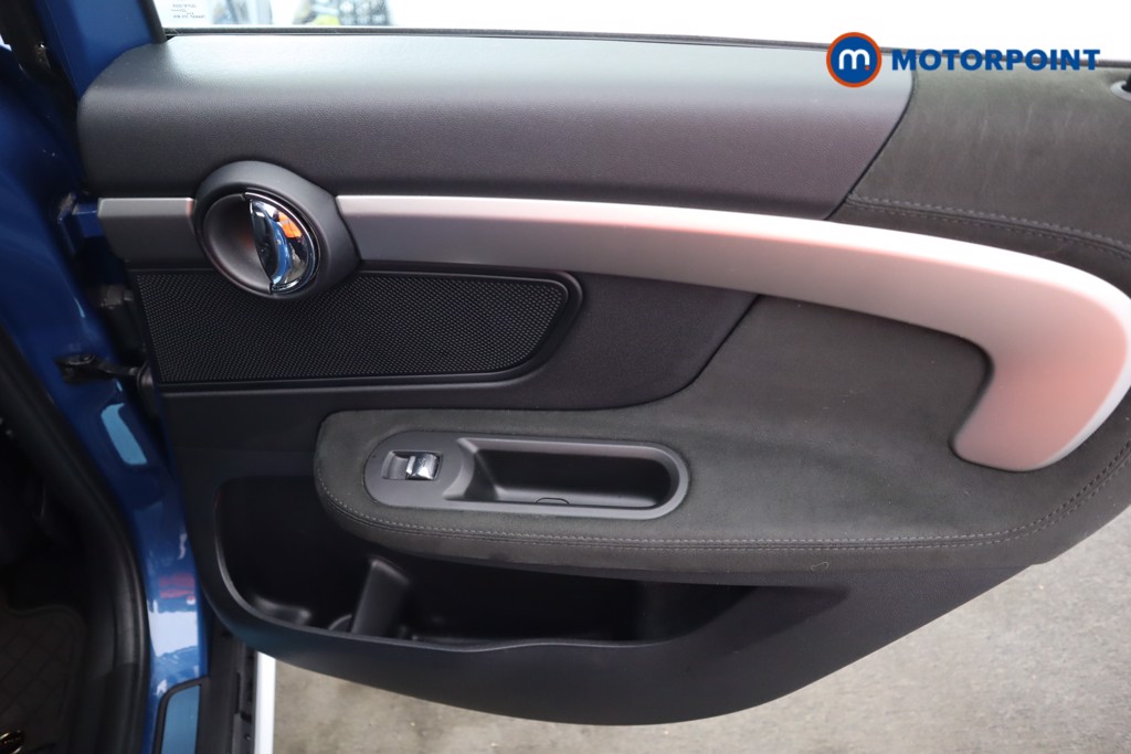 Mini Countryman Cooper Exclusive Automatic Petrol SUV - Stock Number (1591643) - 23rd supplementary image