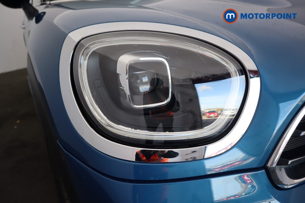 Mini Countryman Cooper Exclusive Automatic Petrol SUV - Stock Number (1591643) - 1st supplementary image