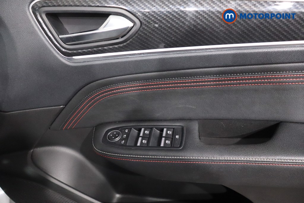 Renault Arkana R.S. Line Automatic Petrol-Electric Hybrid SUV - Stock Number (1591761) - 21st supplementary image