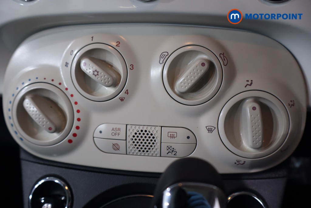 Fiat 500 Lounge Automatic Petrol Hatchback - Stock Number (1591805) - 19th supplementary image