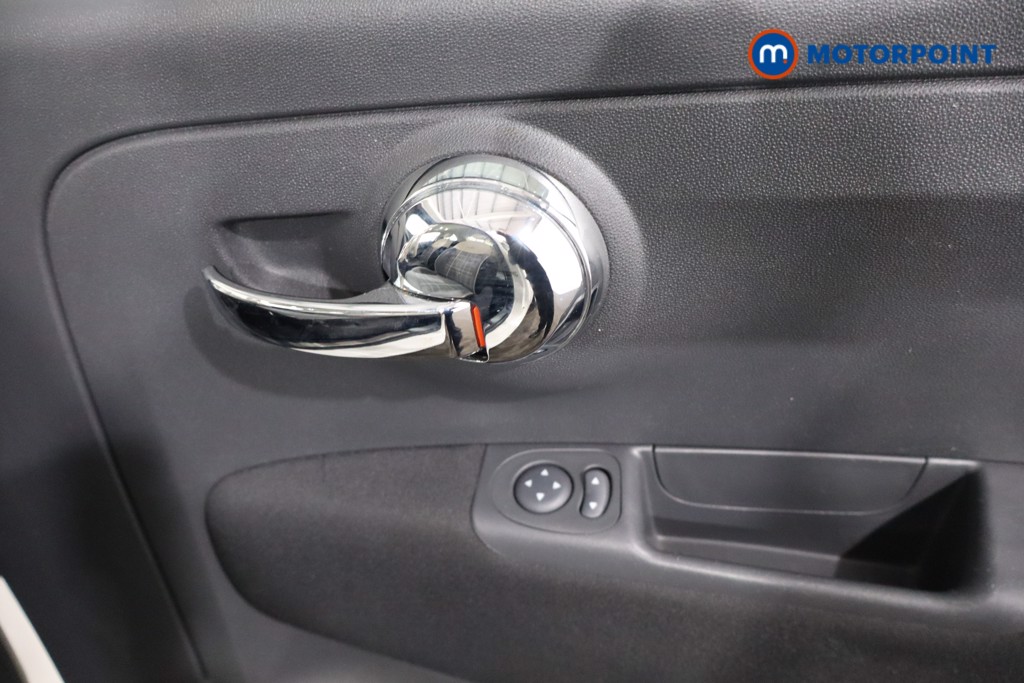 Fiat 500 Lounge Automatic Petrol Hatchback - Stock Number (1591805) - 21st supplementary image