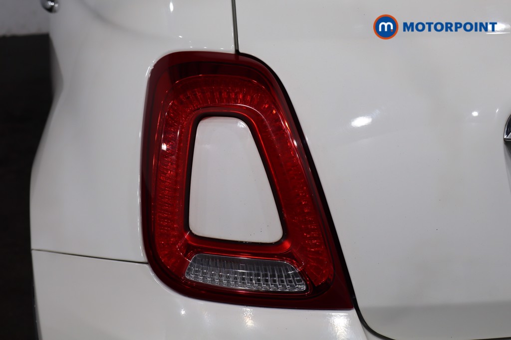 Fiat 500 Lounge Automatic Petrol Hatchback - Stock Number (1591805) - 31st supplementary image